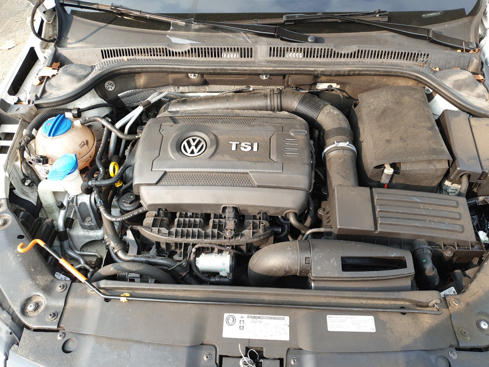 3VWL17AJ6EM391215 2014 Volkswagen Jetta Sel