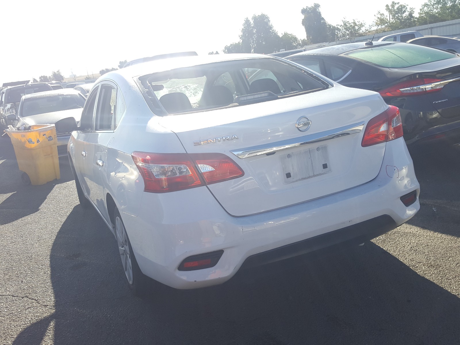 3N1AB7AP1JY258914 2018 Nissan Sentra S