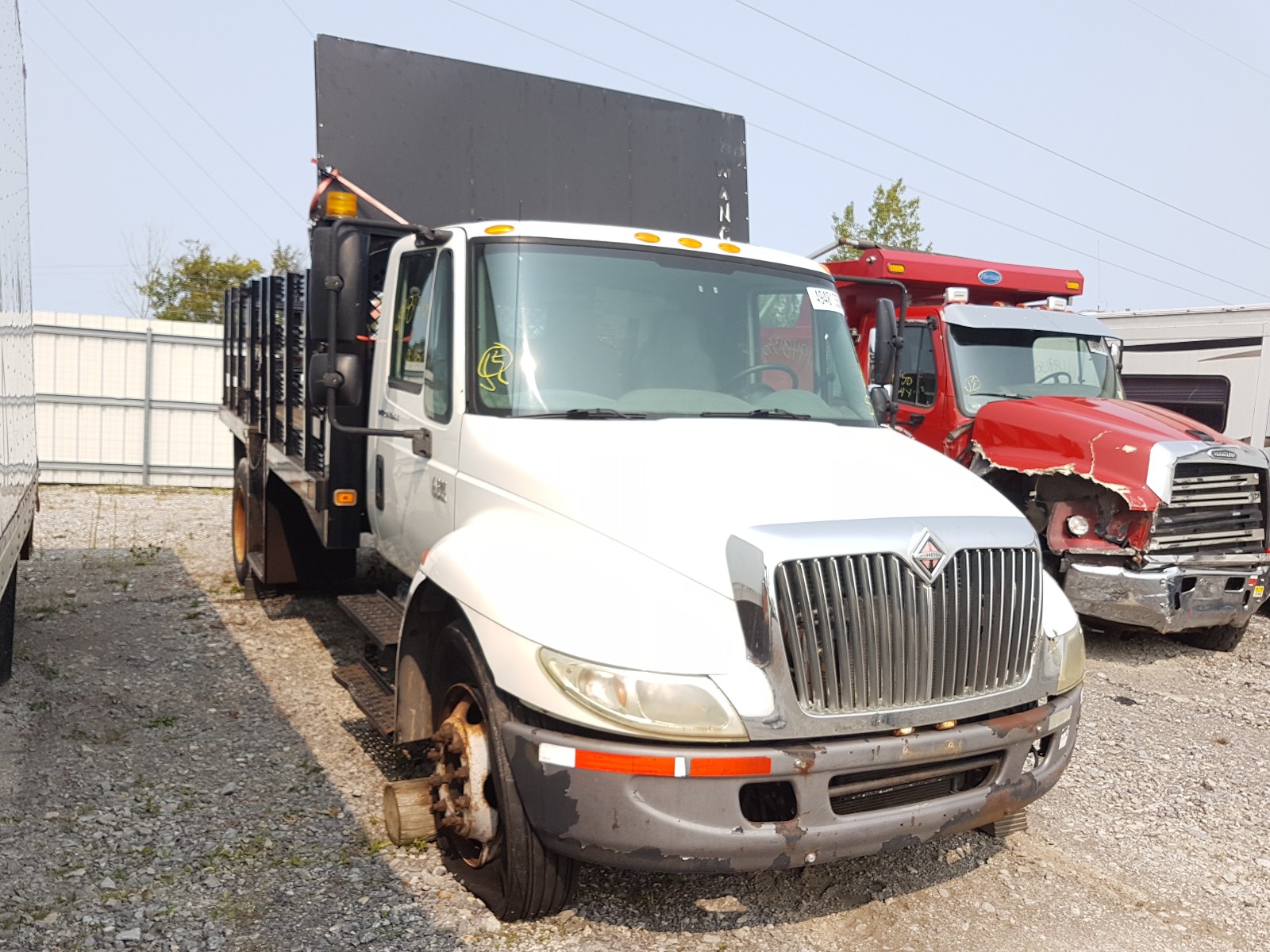 International 4000. 2015 International 4000 4300.