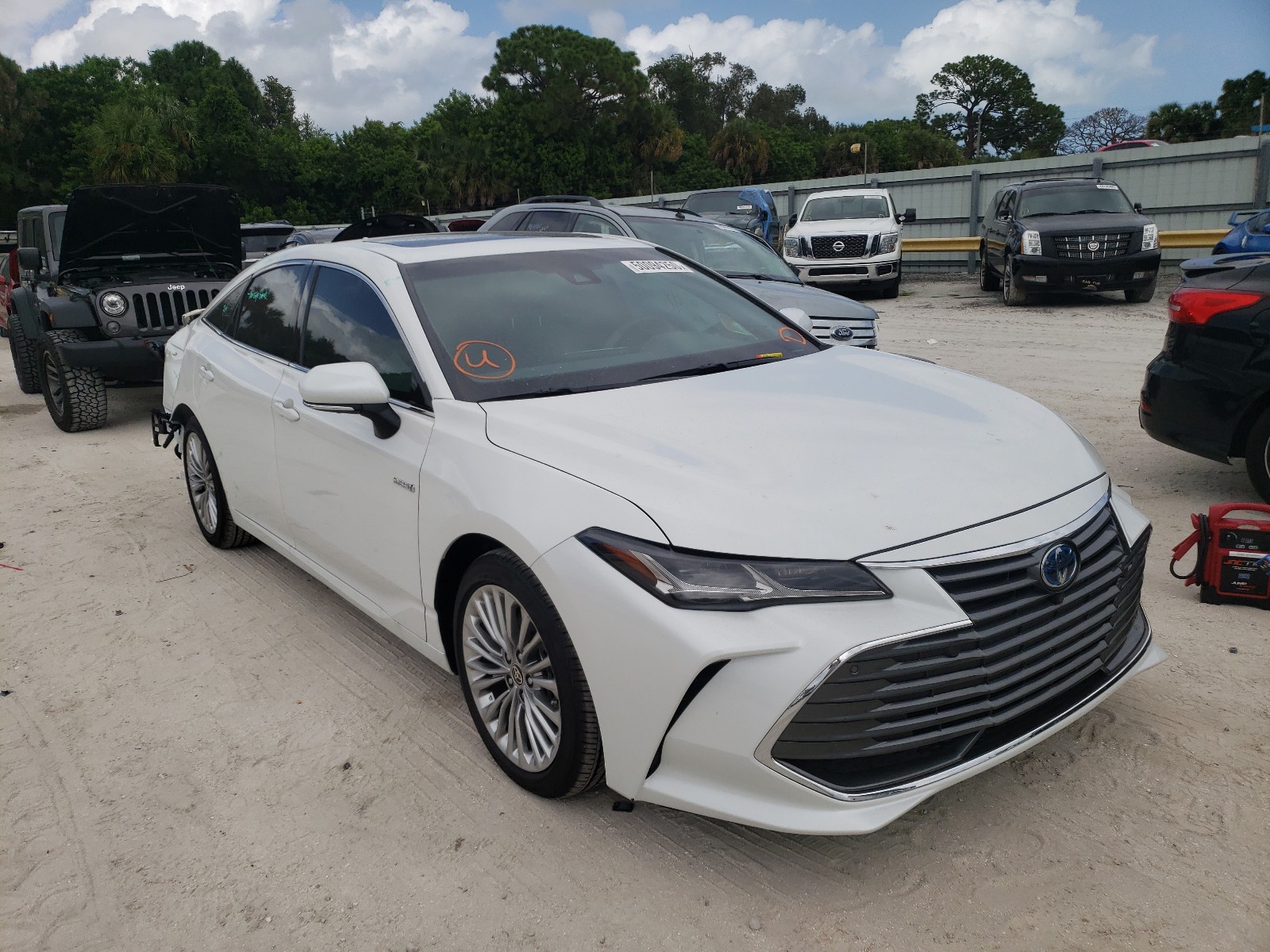 Toyota Avalon Hybrid 2020