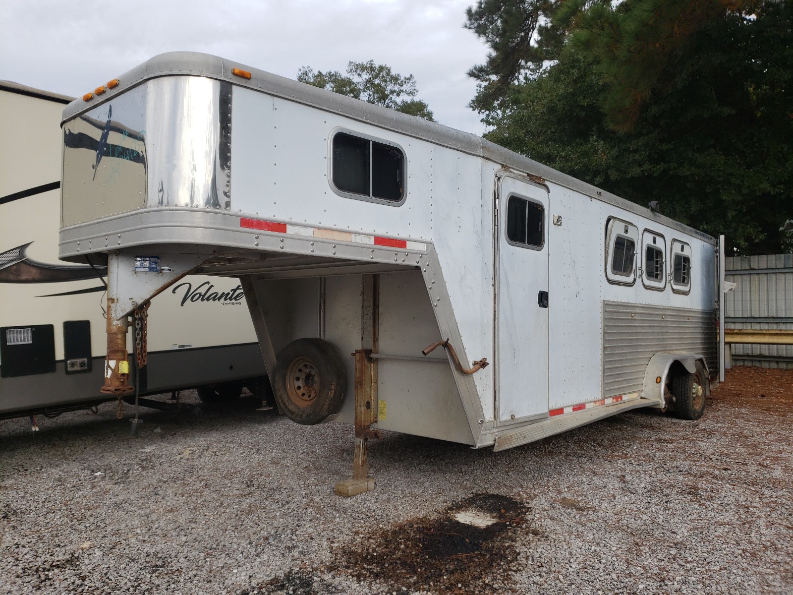 2000 Featherlite Mfg Inc Horse Trailer for sale at Copart Greenwell Springs, LA Lot 49494120
