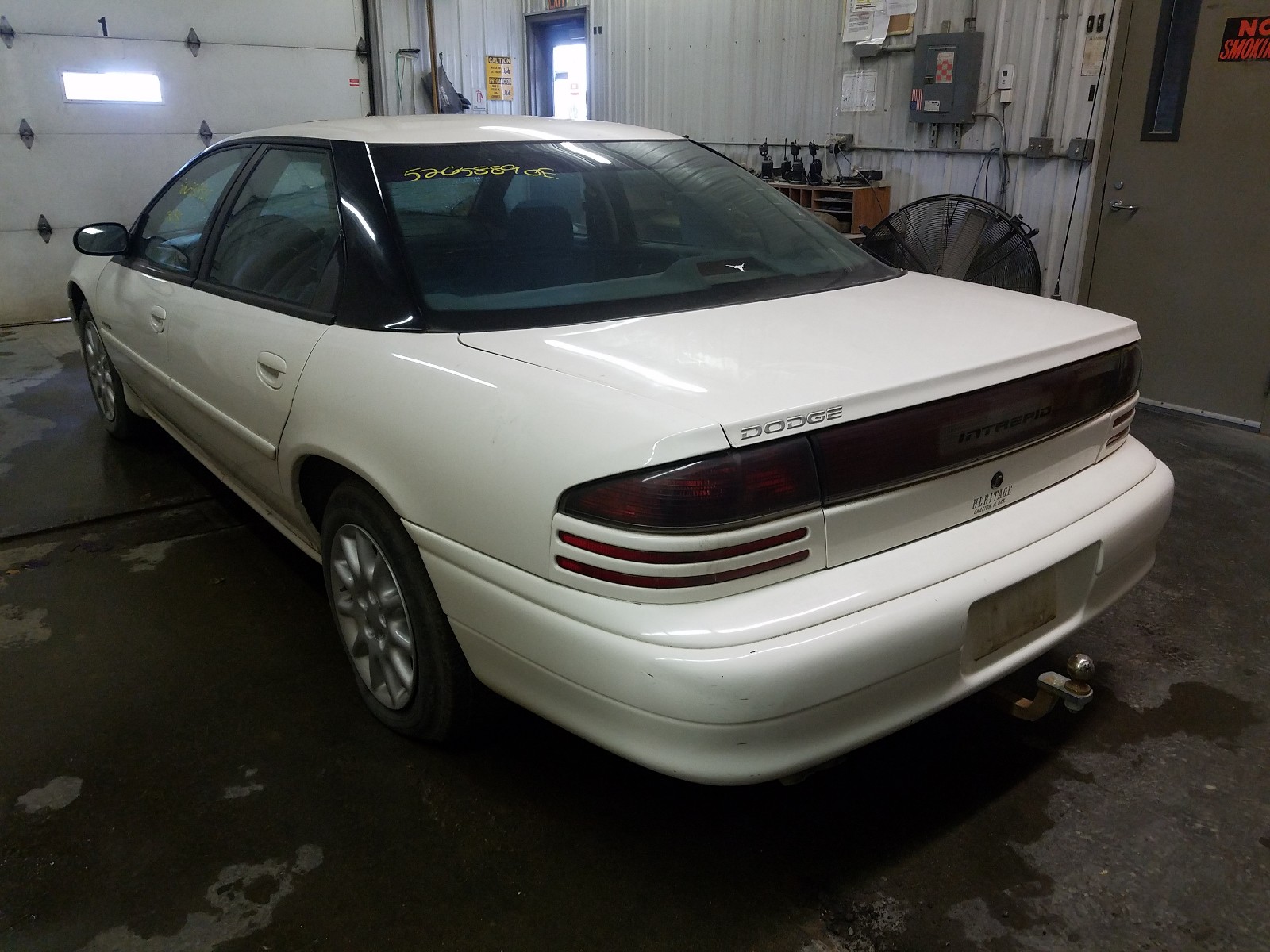 DODGE INTREPID 1997, 2B3HD46F1VH758265 — Auto Auction Spot