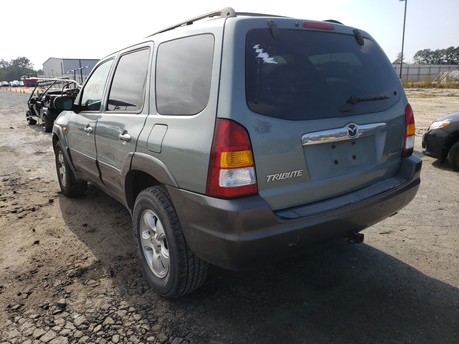 Mazda tribute сбоку. Мазда трибьют 2004. Мазда tribute 2004. Полный привод, отзывы. Мазда трибьют 2004 bq.