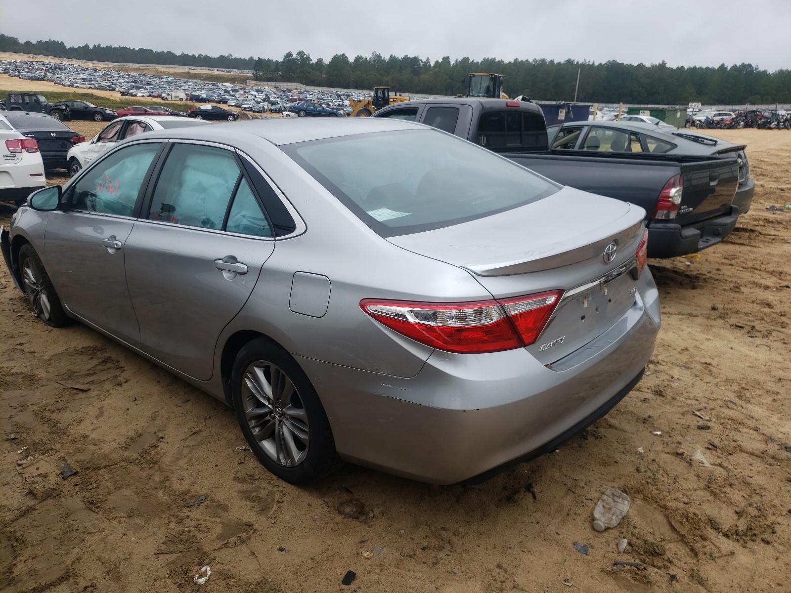 4T1BF1FK5FU981185 2015 Toyota Camry Le