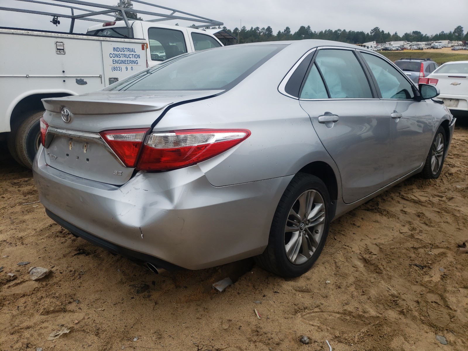 4T1BF1FK5FU981185 2015 Toyota Camry Le