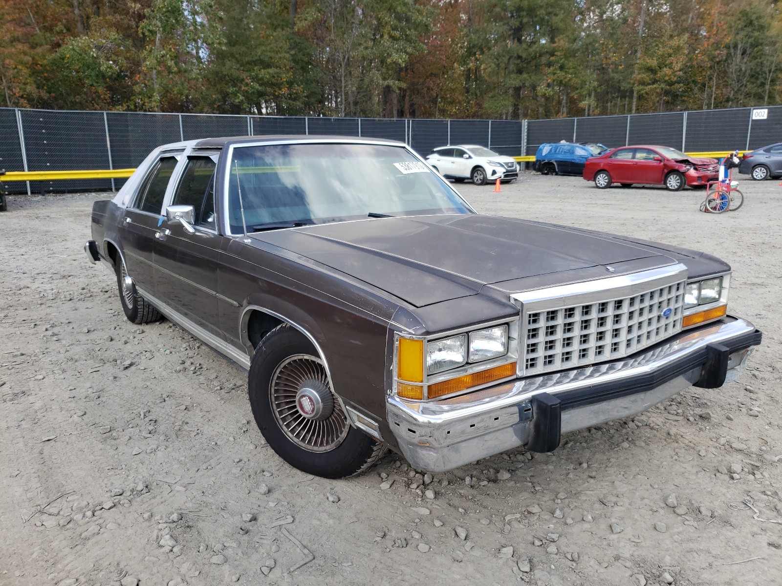 Ford crown victoria 1986