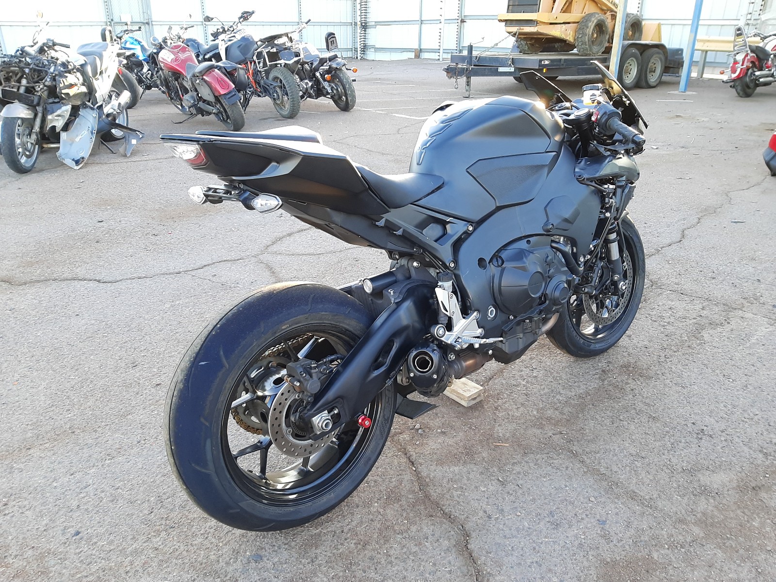 Salvage Motorcycles & Powersports 2017 HONDA CBR1000 RR For Sale at