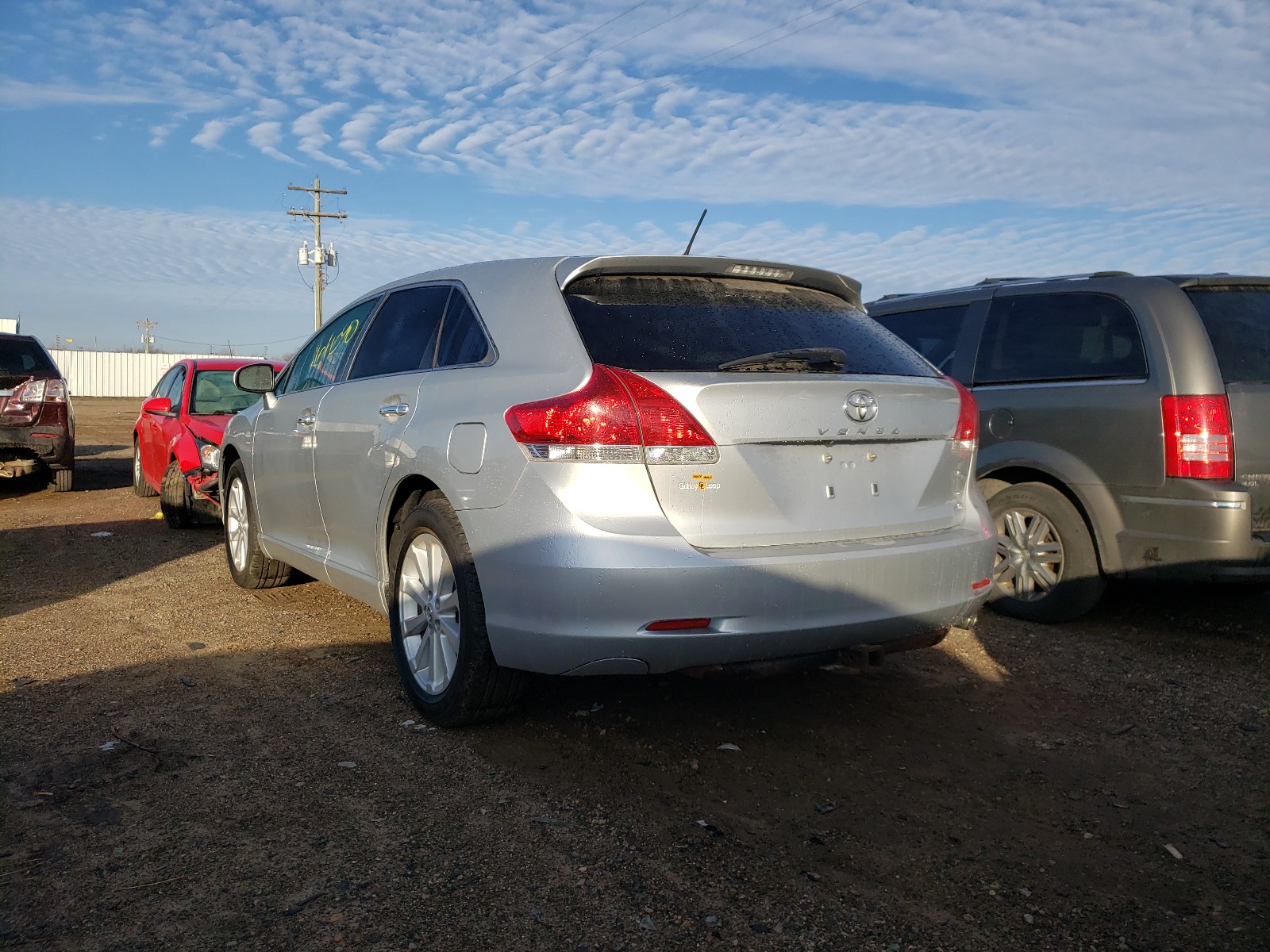 Toyota Venza вид сзади