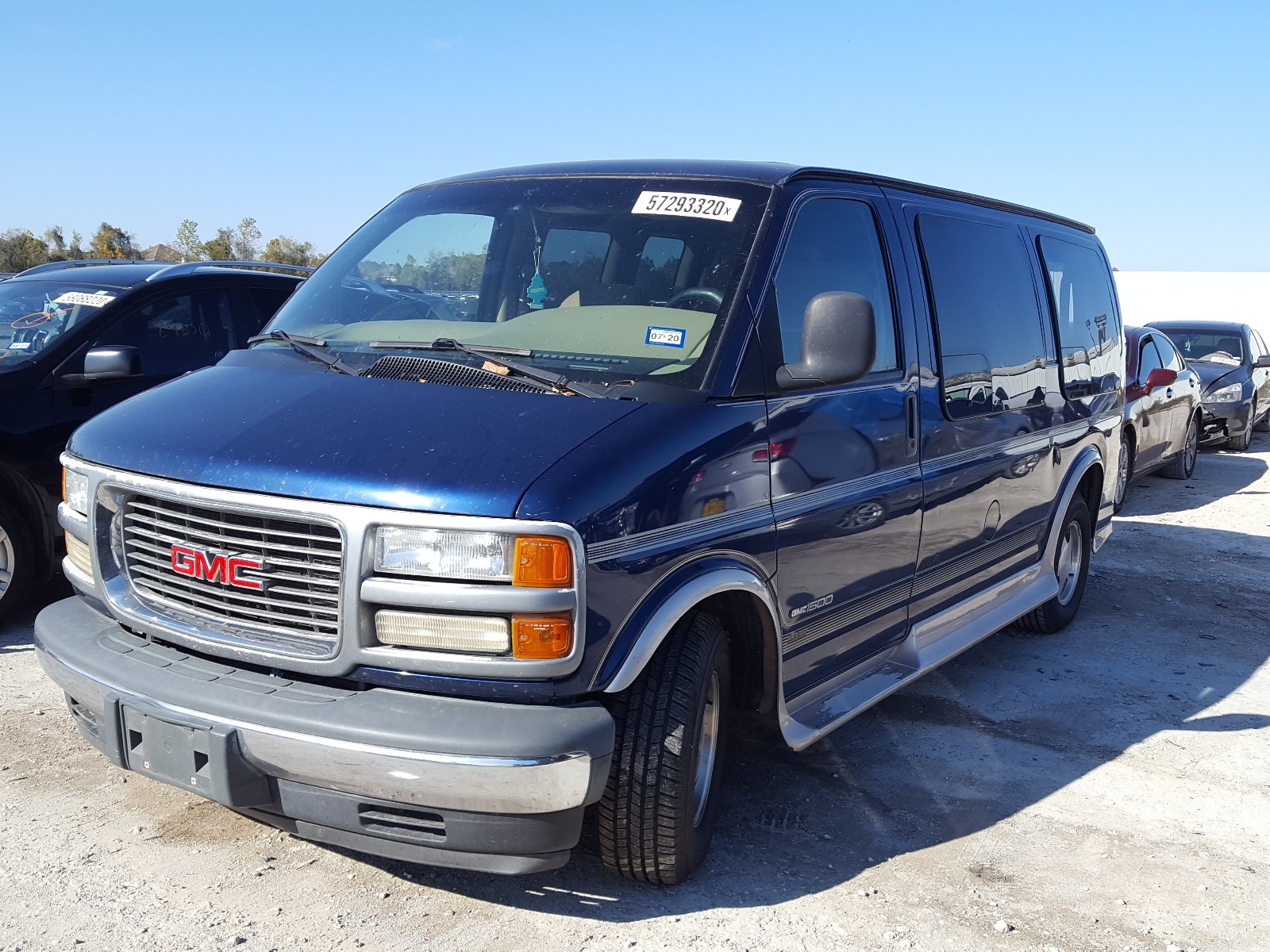 Gmc savana фото