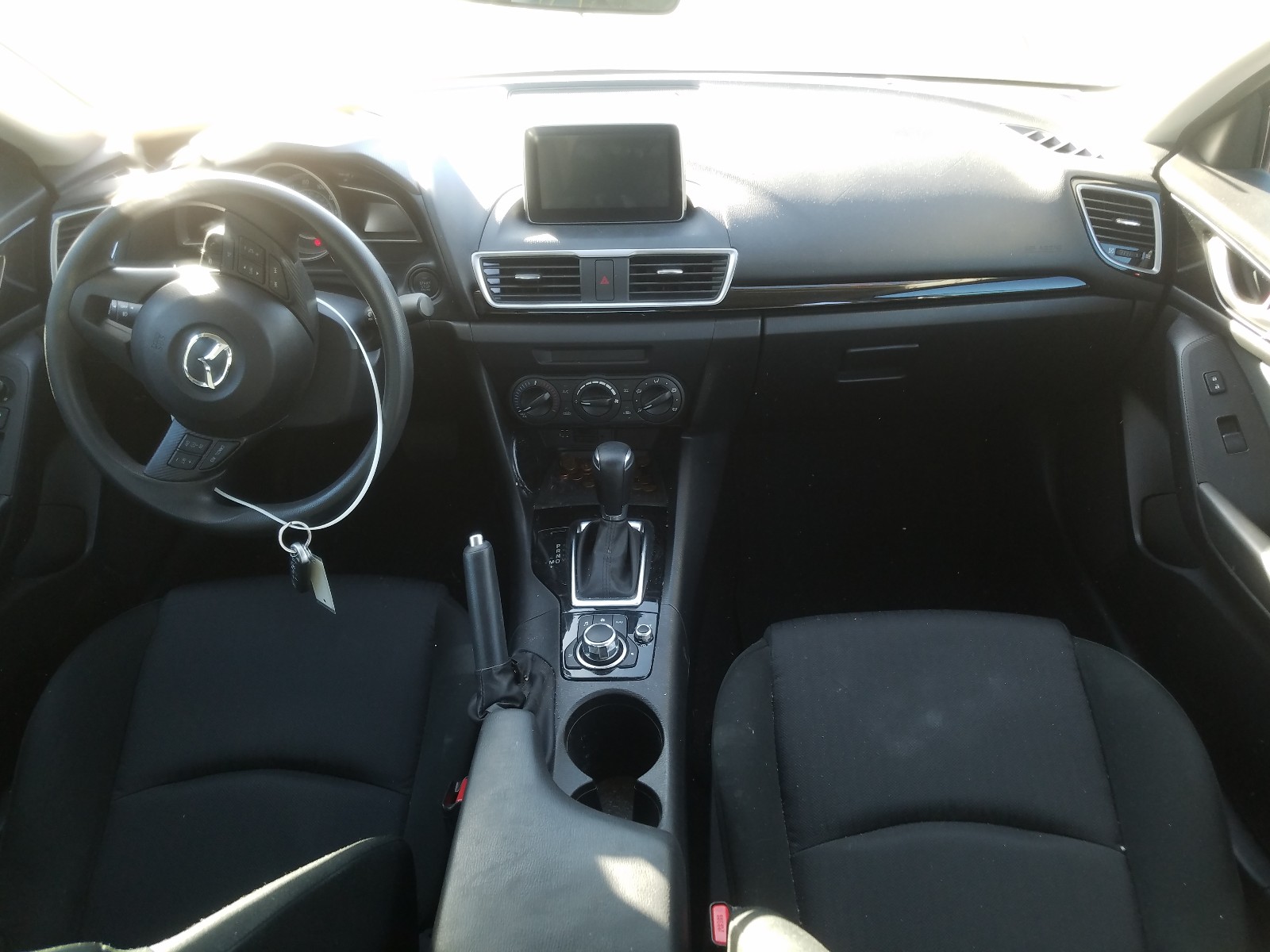 Mazda 3 sport 2015