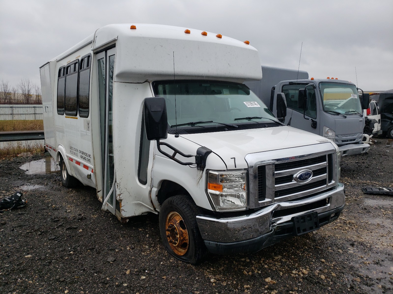 Ford E350 Super Duty Lift Kit