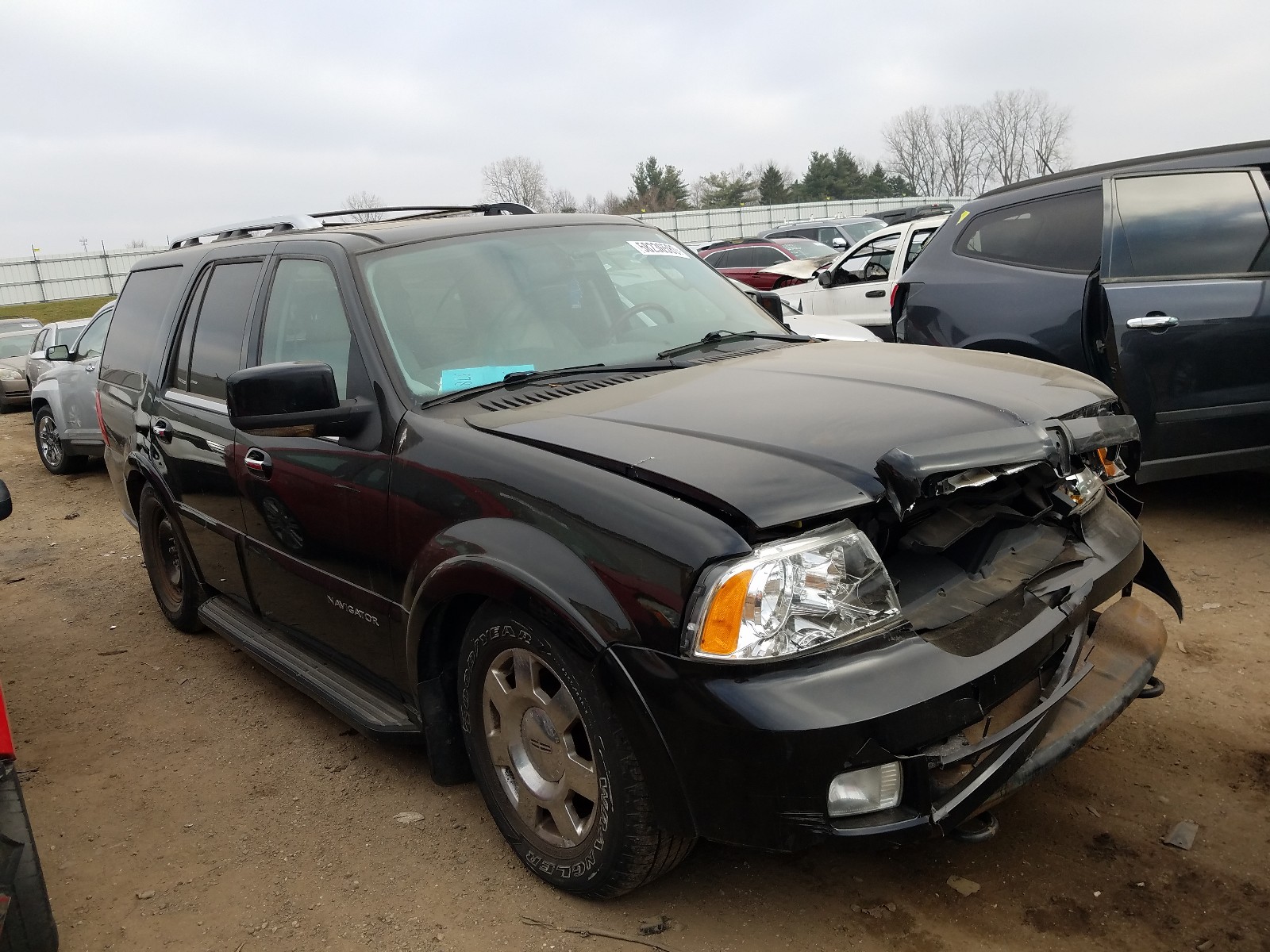 LINCOLN NAVIGATOR 2005, 5LMFU28595LJ16161 — Auto Auction Spot