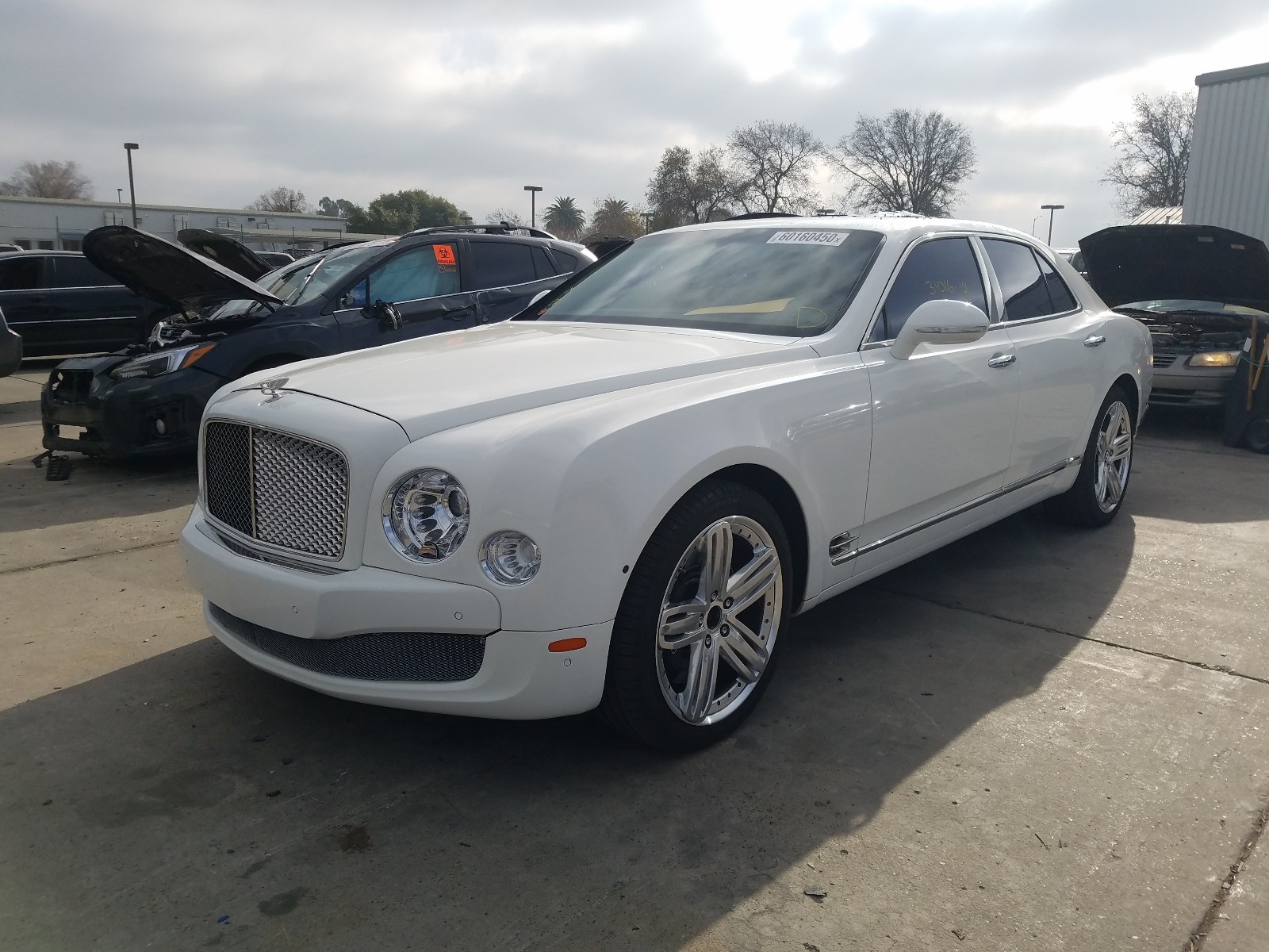 Bentley Mulsanne White