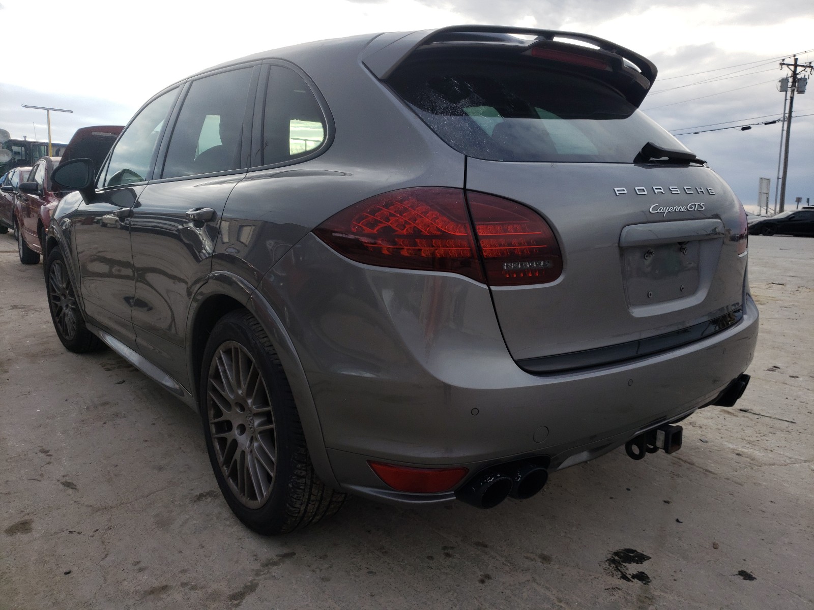 Porsche Cayenne GTS 2013