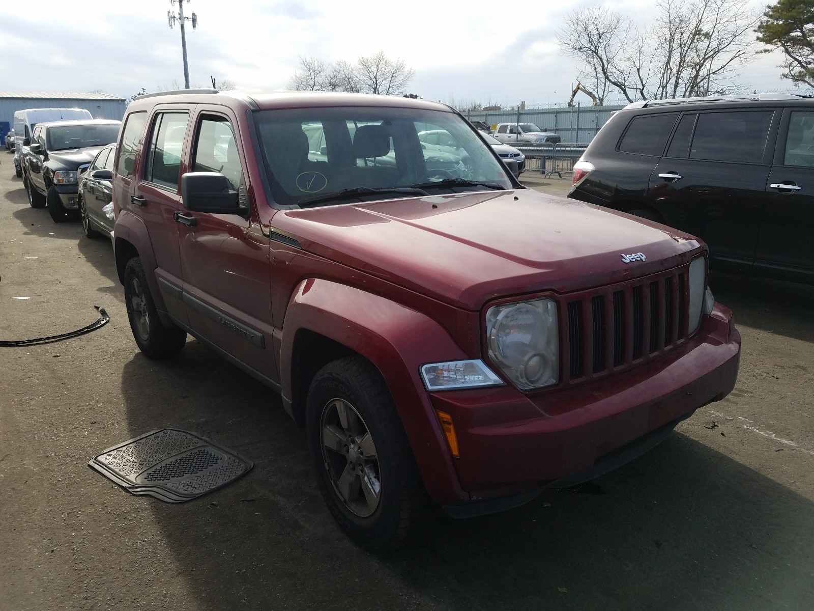 Jeep liberty 3.7. Джип Либерти 3.7.