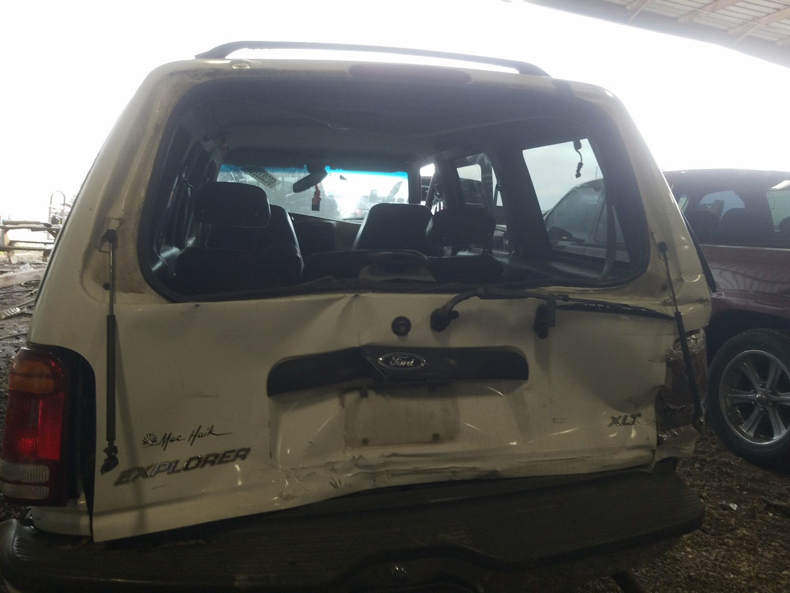 1998 Ford Explorer VIN: 1FMZU32E2WZA28646 Lot: 62548185