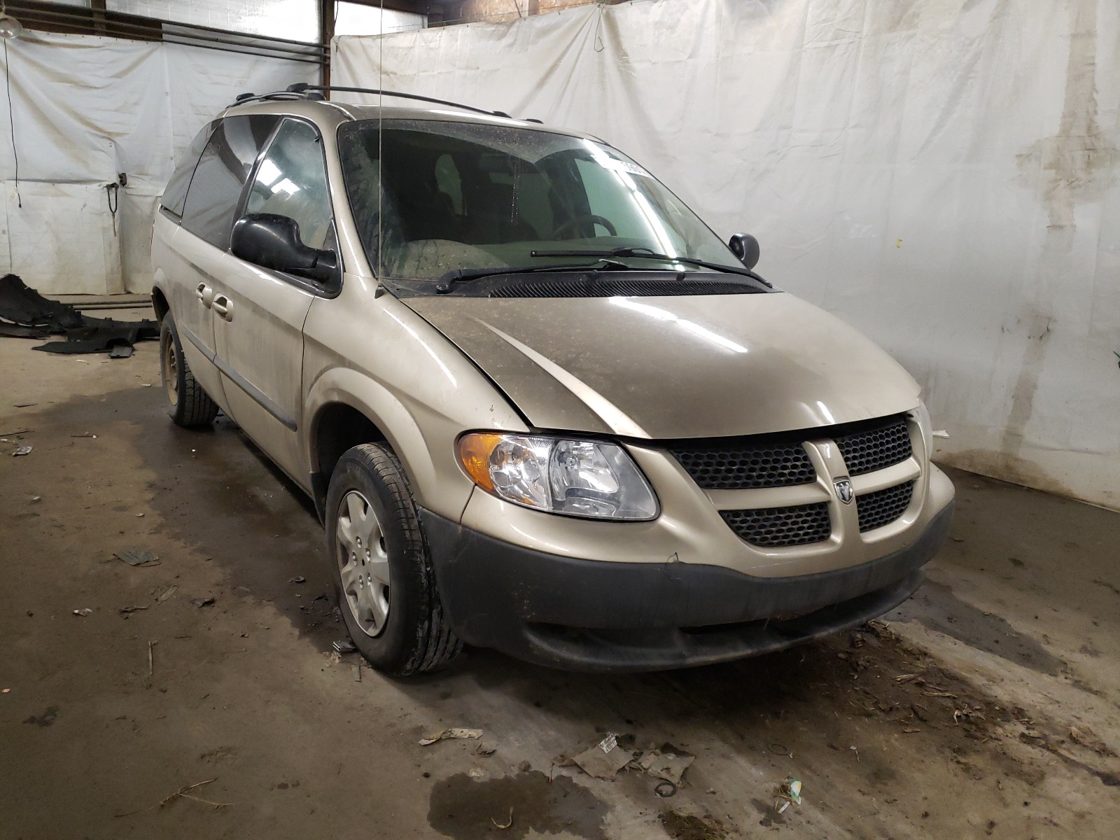 2003 chrysler voyager lx