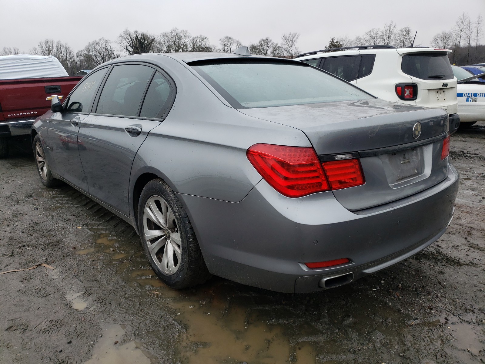 Bmw 740 2011