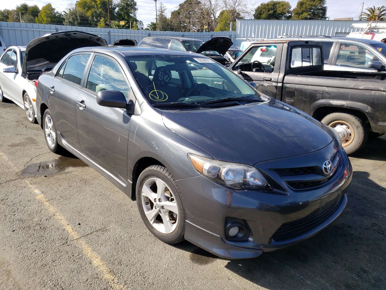 2T1BU4EEXBC737109 TOYOTA COROLLA BA 2011