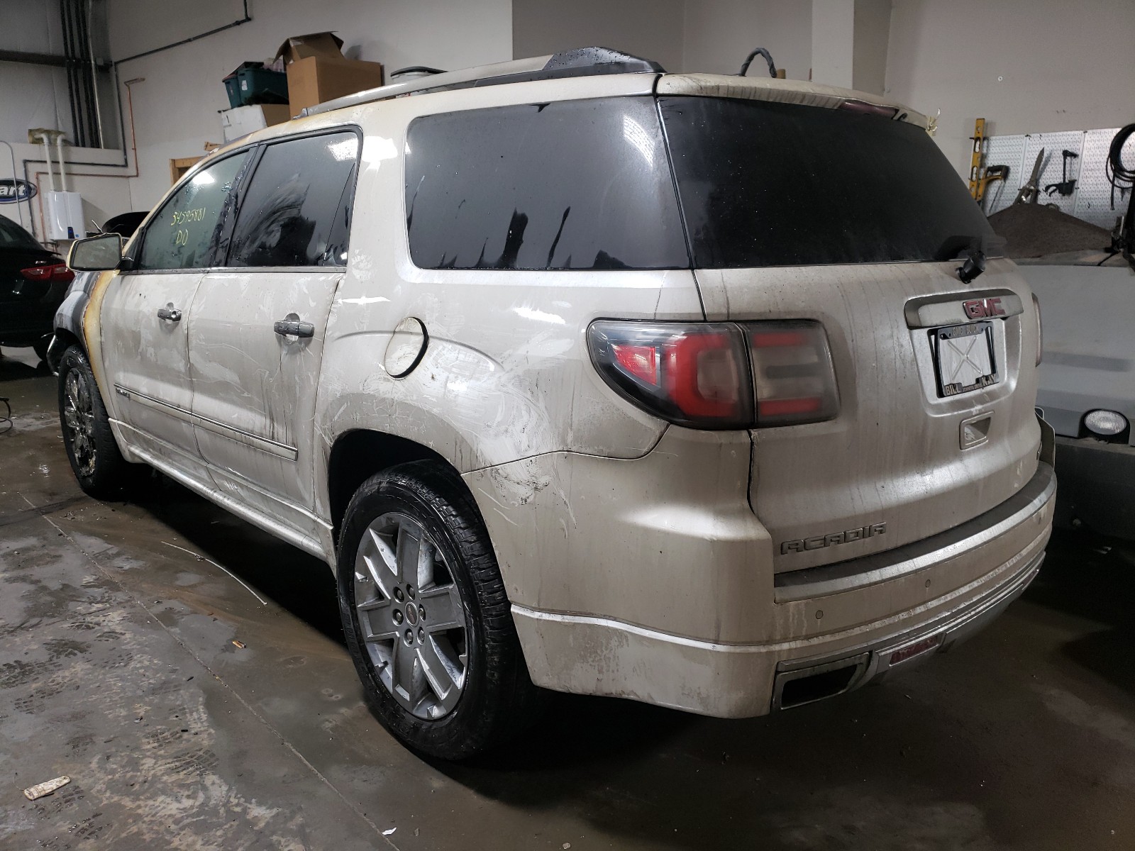 1GKKVTKD3GJ300667 2016 GMC Acadia Denali