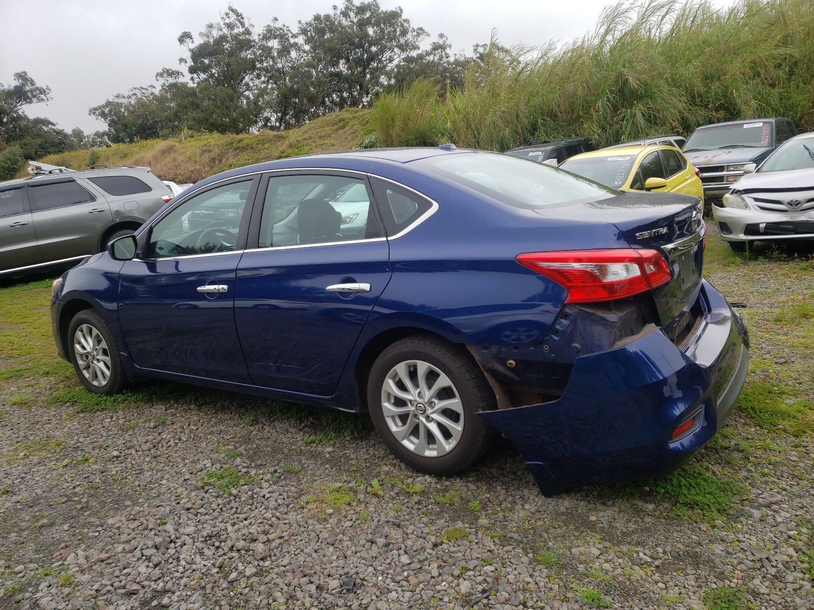 Nissan Sentra s 2016