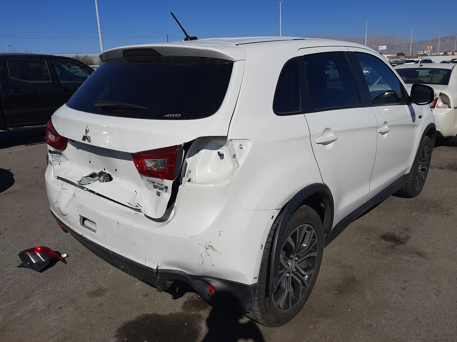 Mitsubishi Outlander 2016