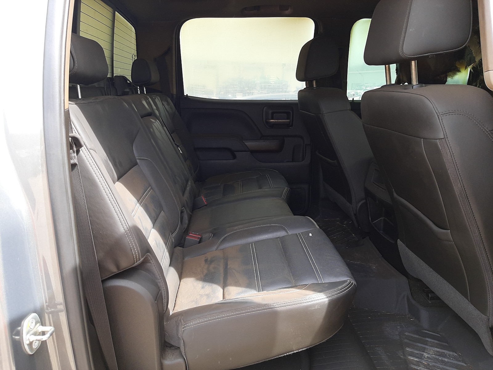 1GT12UEY1JF208925 2018 GMC Sierra K2500 Denali