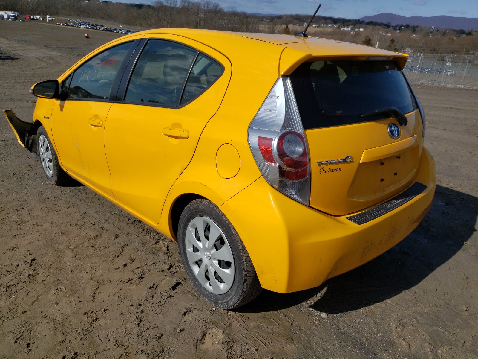 Toyota Prius c 2014