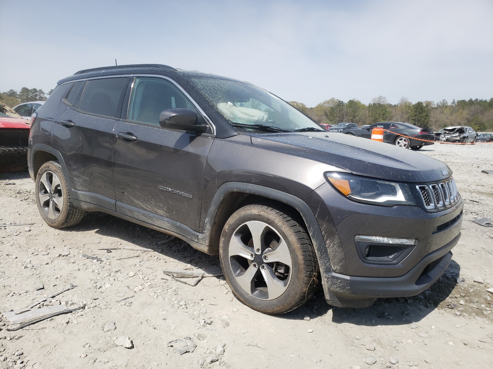3C4NJCBB8JT166127 JEEP COMPASS LA 2018