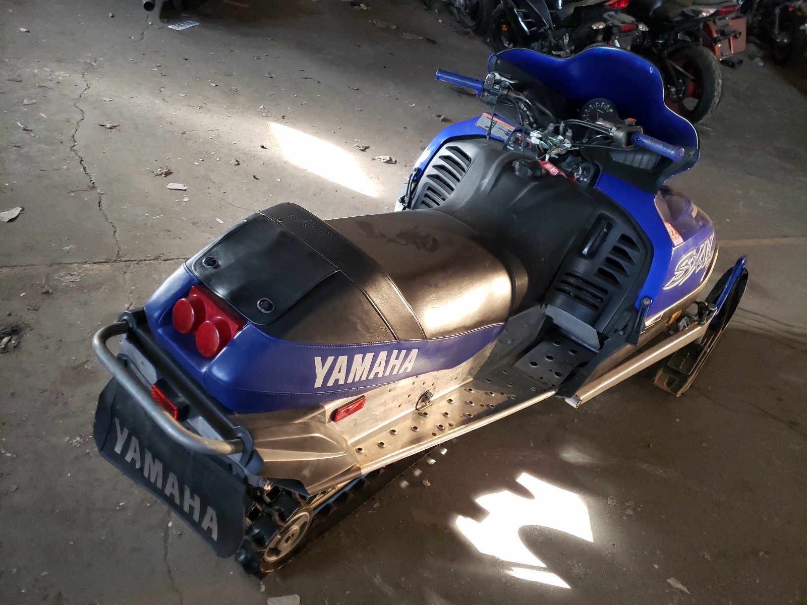 2002 YAMAHA SNOWMOBILE for Sale MI DETROIT Mon. Apr 26, 2021 Used & Salvage Cars
