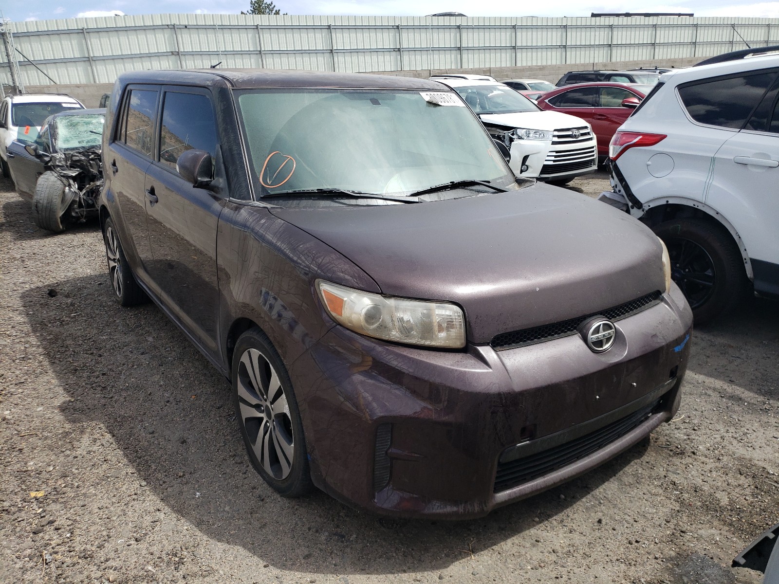 Scion XB 2011