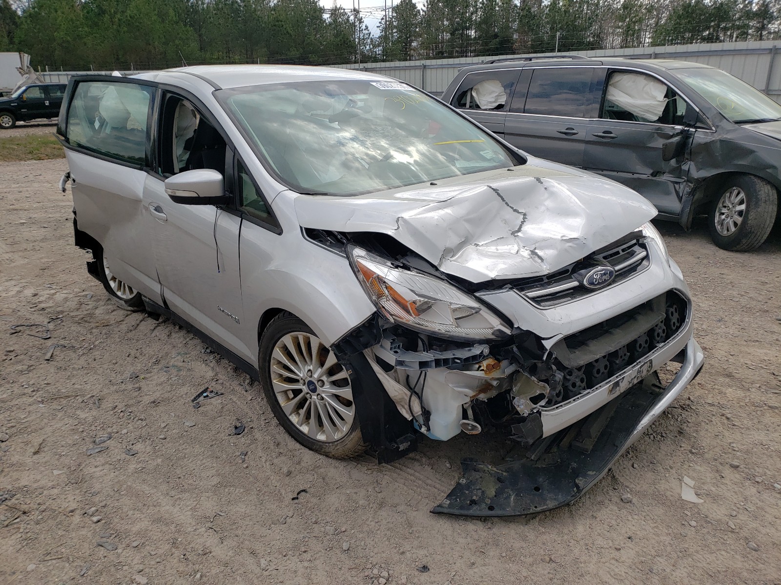 17 Ford C Max Se For Sale At Copart Charles City Va Lot 390 Salvageautosauction Com