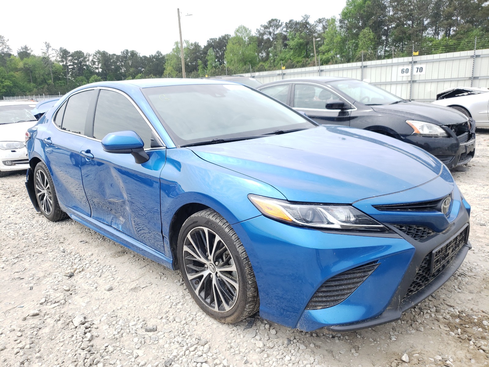 Toyota Camry l 2018