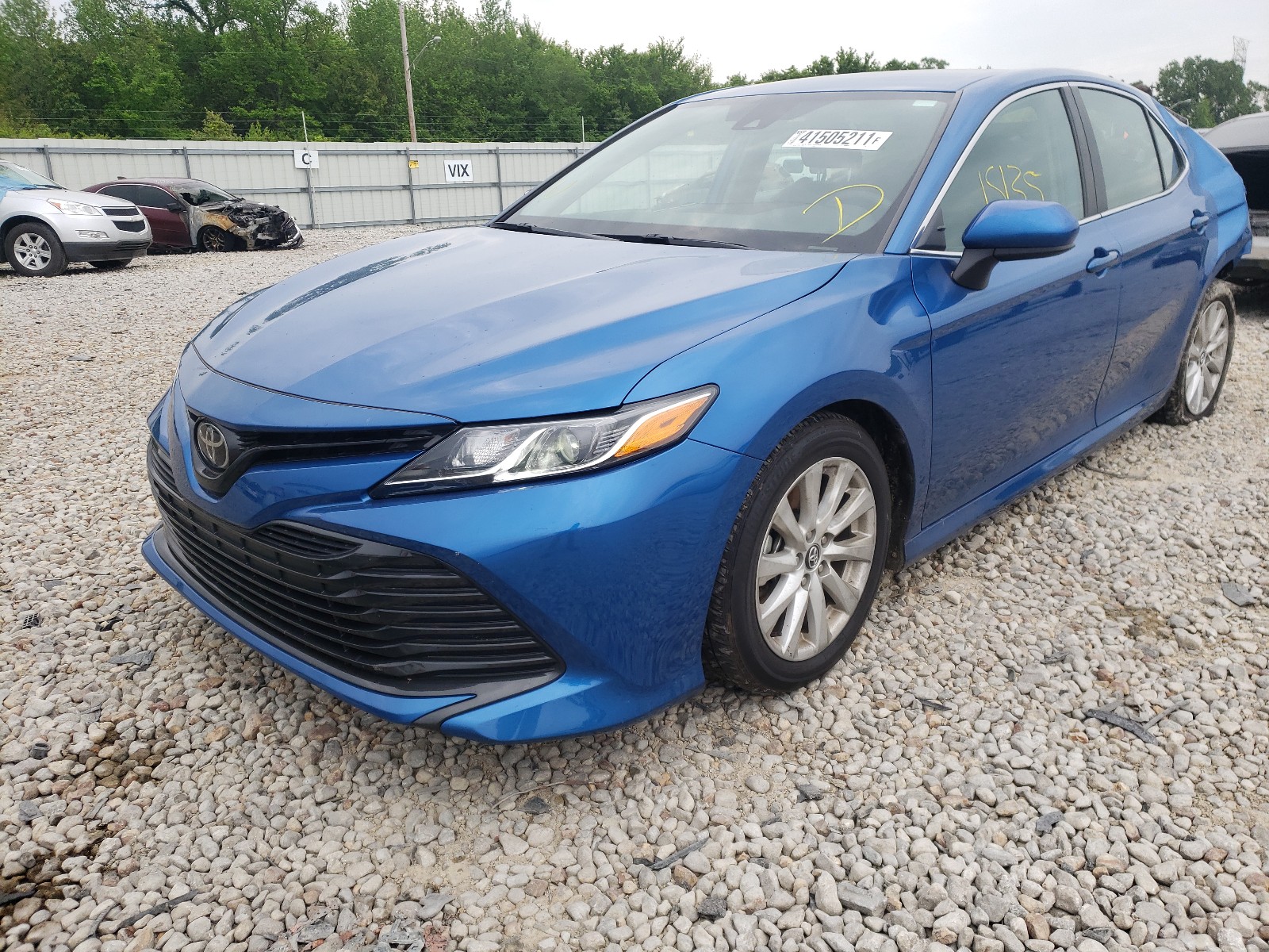 Toyota Camry le 2020