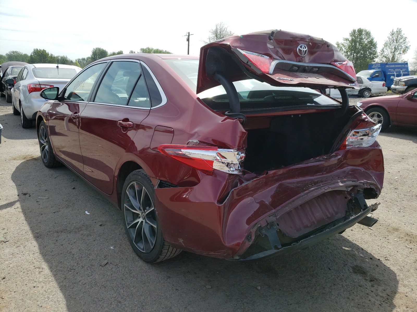 Toyota Camry le 2016