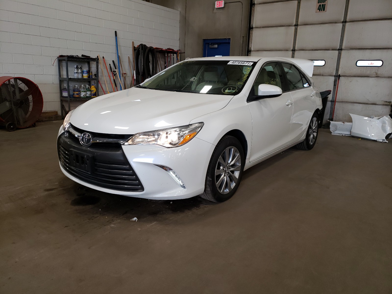 Toyota Camry xle 2017