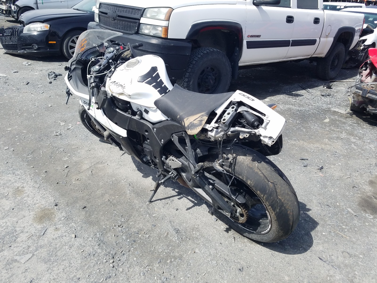 KAWASAKI ZX10 2014, JKAZXCJ12EA021441 — Auto Auction Spot