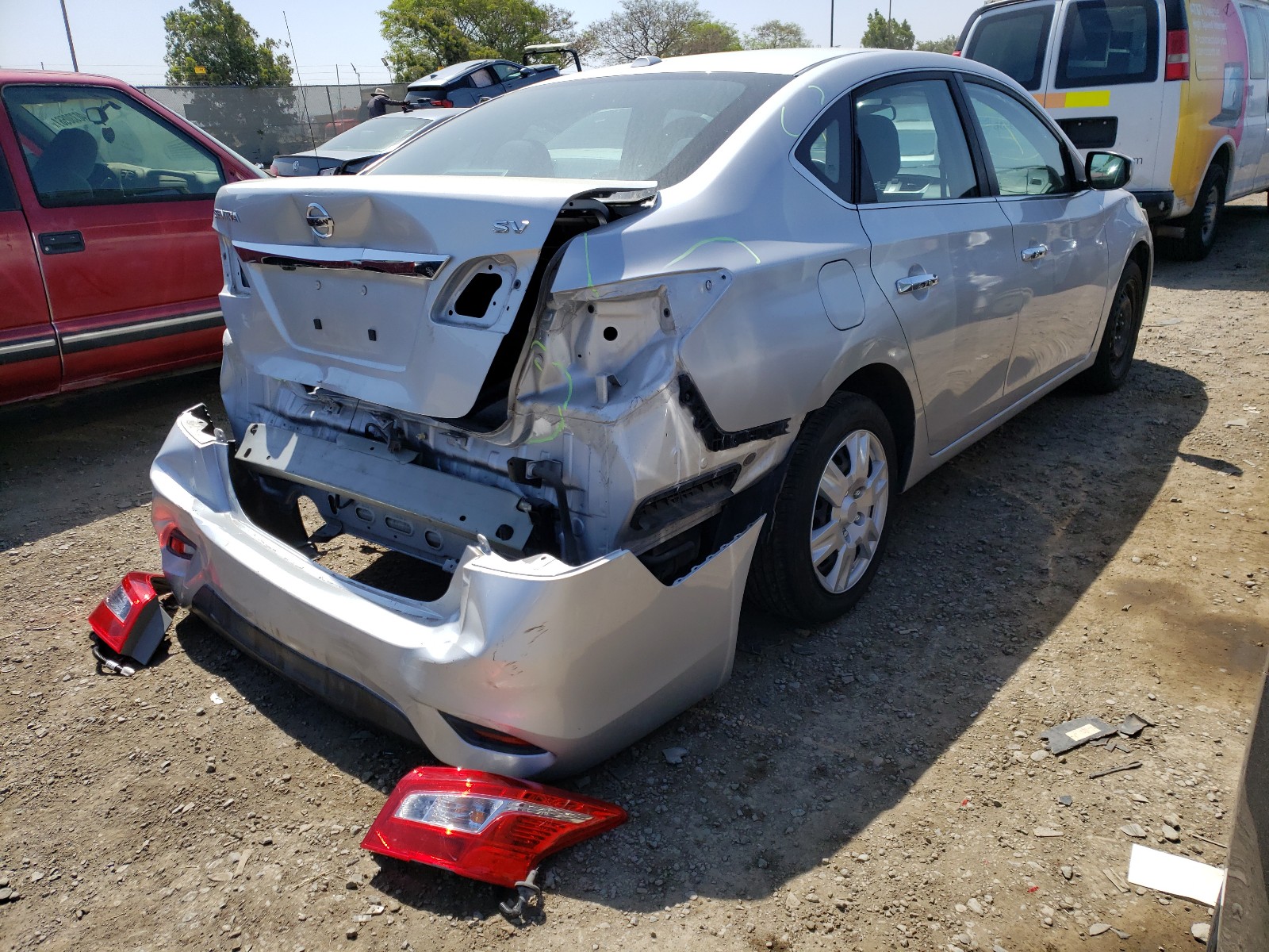 Nissan Sentra s 2016