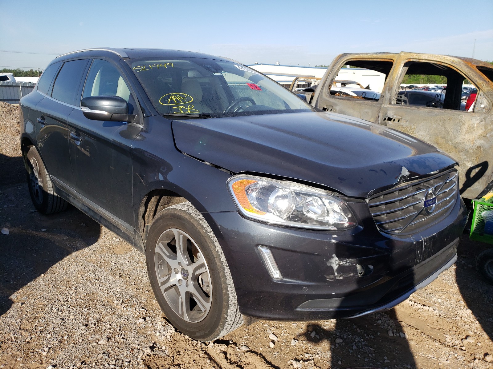 2014 VOLVO XC60 YV4902DZ0E2521949 car history from Copart