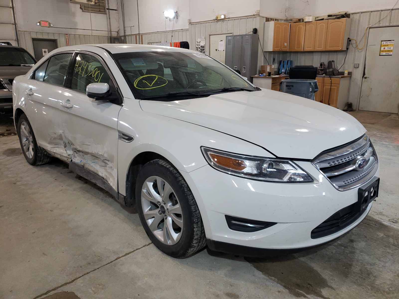 Ford Taurus 2012