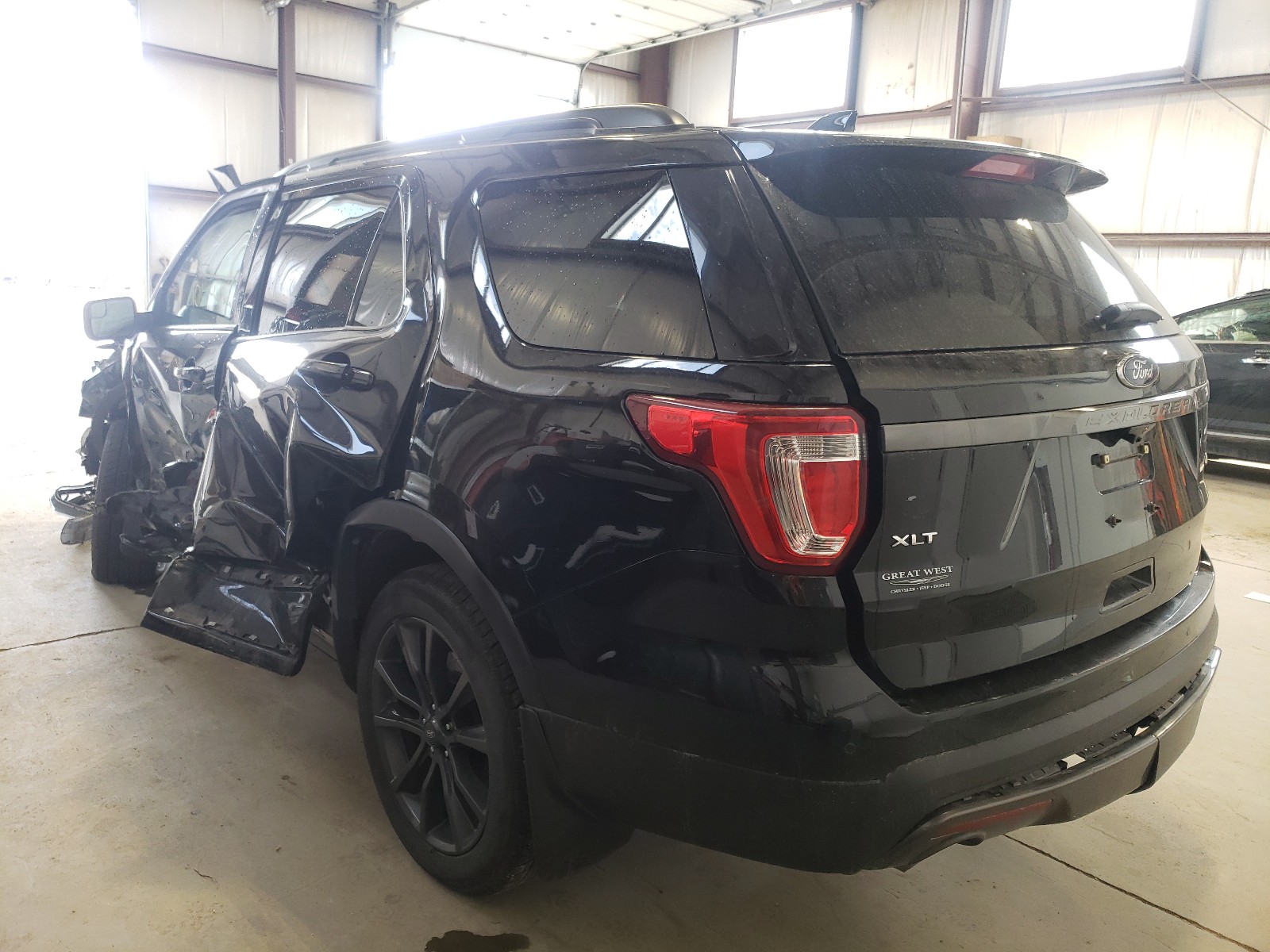 1FM5K8D80HGA18835 FORD EXPLORER 2017