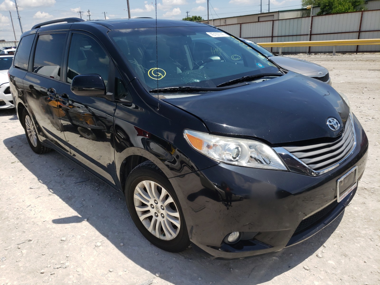 Toyota Sienna XLE