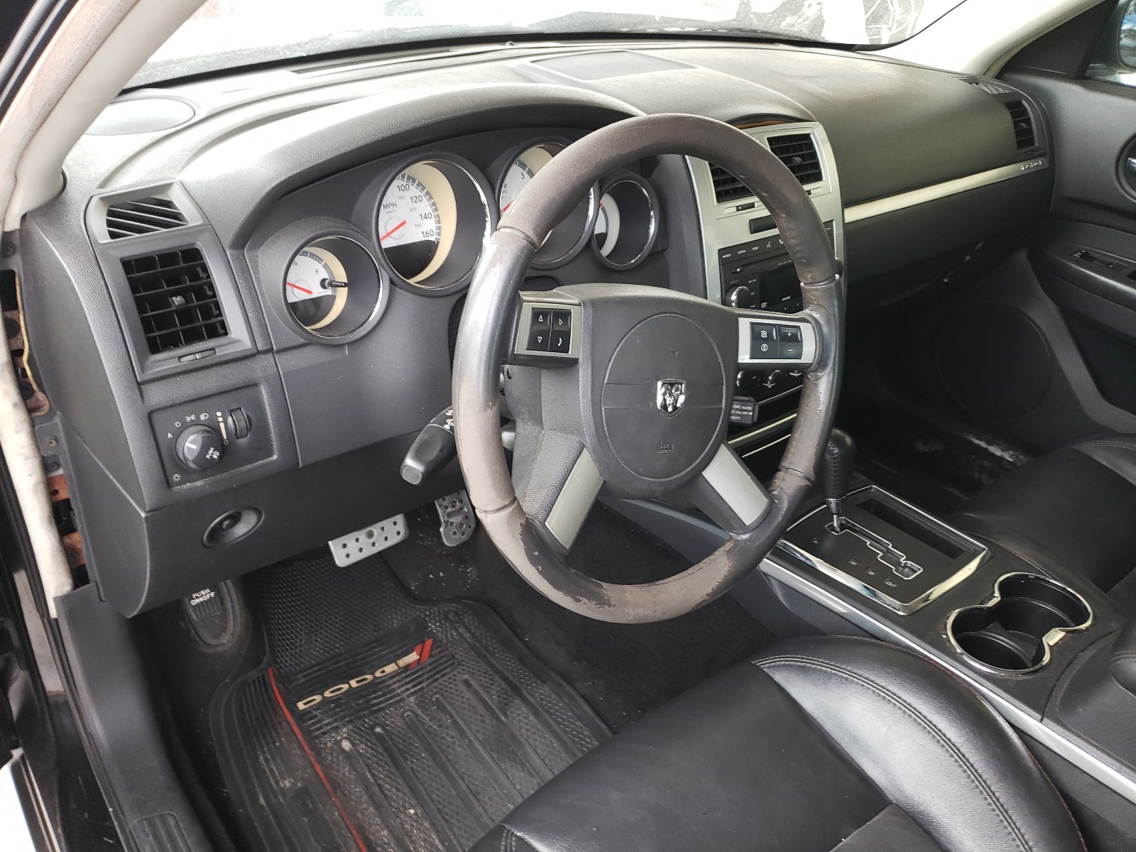 2008 Dodge Charger R/T VIN: 2B3LA53H78H157154 Lot: 43740611