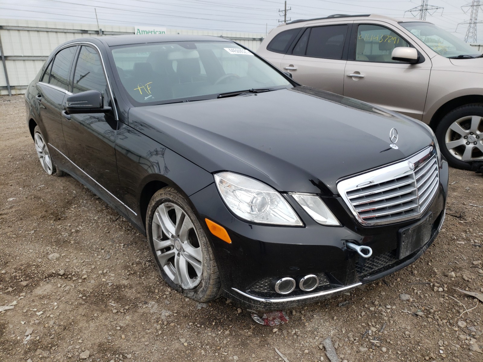 Мерседес 2011 года. Mercedes e350 212. Мерседес седан серебристый. Mercedes-benz w204 black. Mercedes benz c class 180 w204.