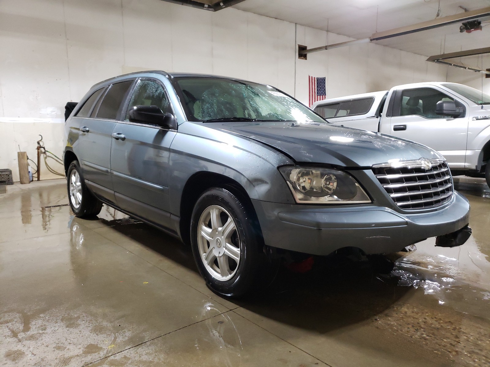 CHRYSLER PACIFICA T 2005, 2C4GF68455R672978 — Auto Auction Spot