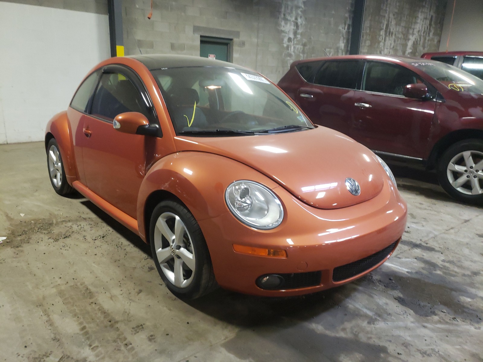 Volkswagen New Beetle 2010