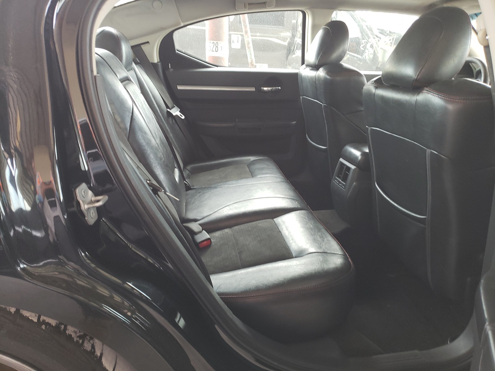 2008 Dodge Charger R/T VIN: 2B3LA53H78H157154 Lot: 43740611