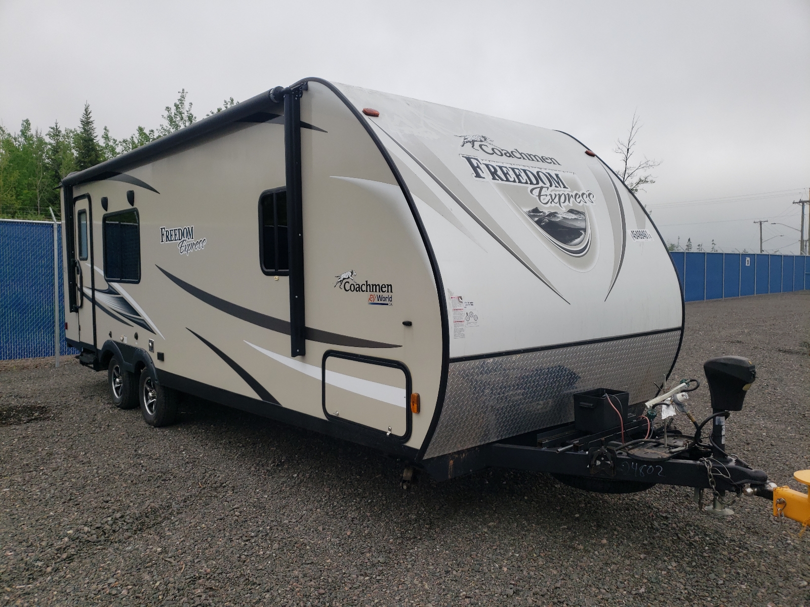 2017-wildwood-freedom-ex-for-sale-nb-moncton-vehicle-at-copart-canada