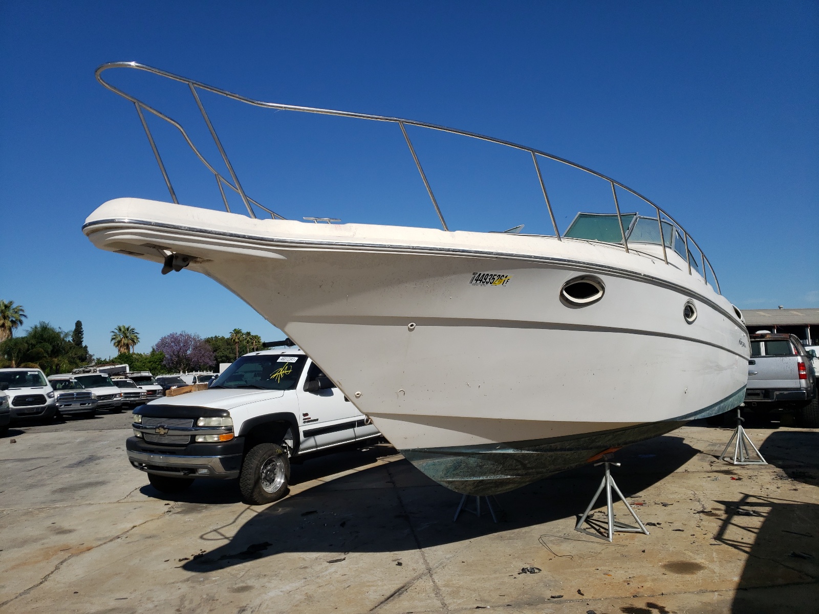 RGFN0181E900 2000 Mont Boat