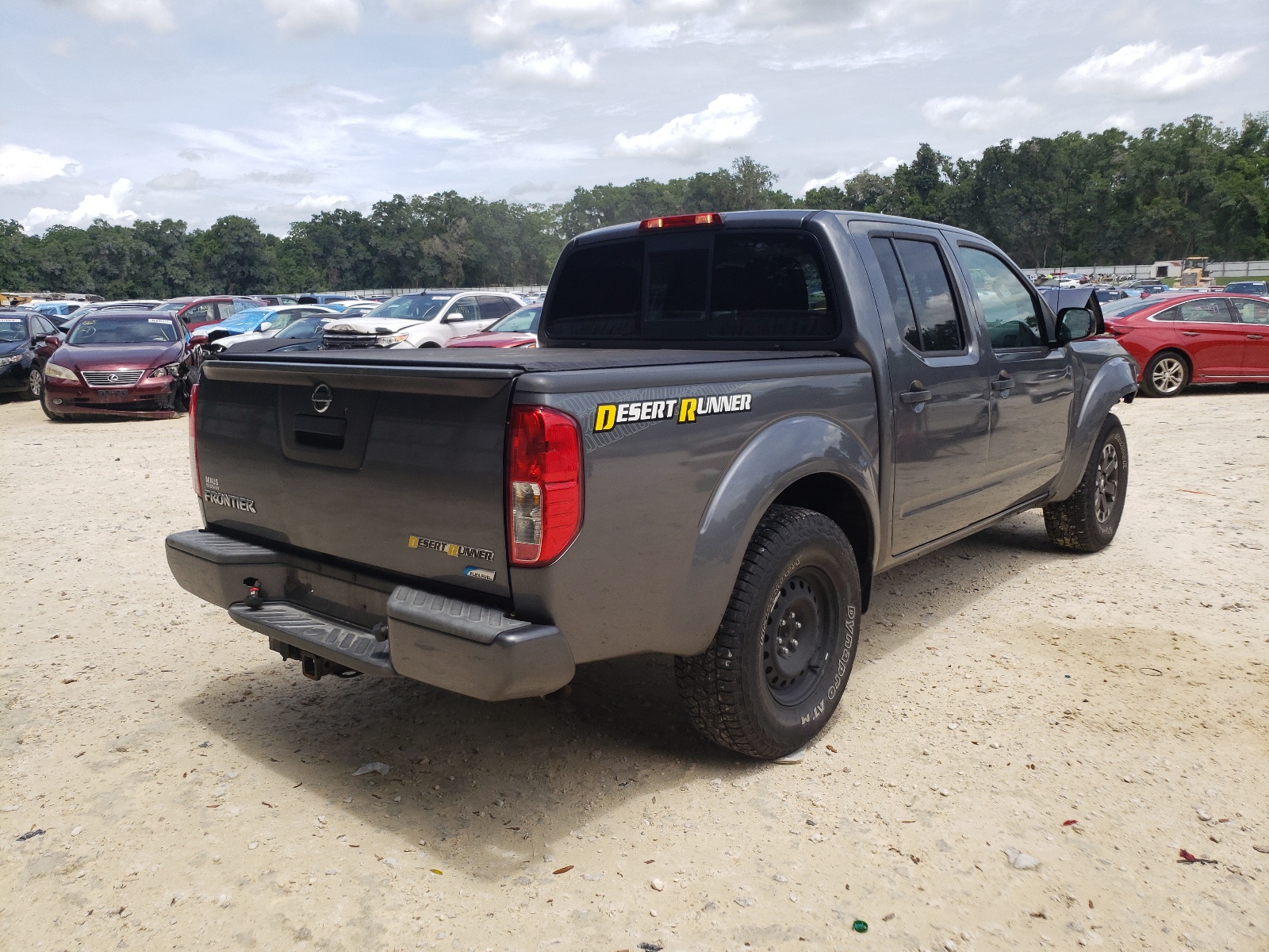 2017 Nissan Navara (Frontier) - Image 4